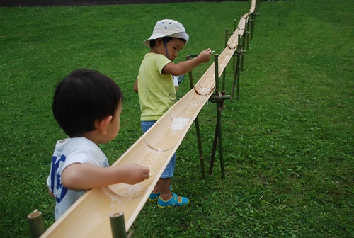 六甲山で流しそうめんを体験！